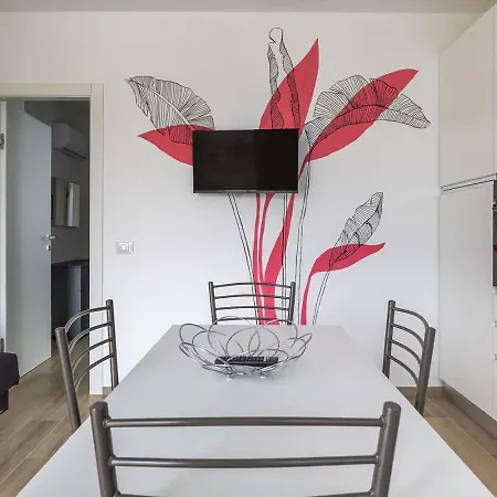 Mamma Mia And Pool Holiday home Marina di Ragusa