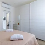Mamma Mia And Pool 拉古萨的码头